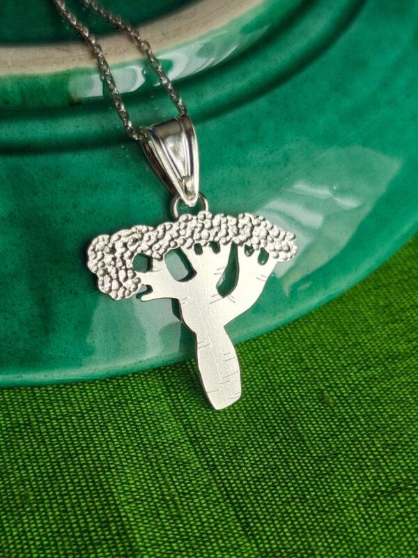 Collier en argent baobab